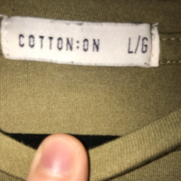 Light green cotton on top - Picture 2 of 3